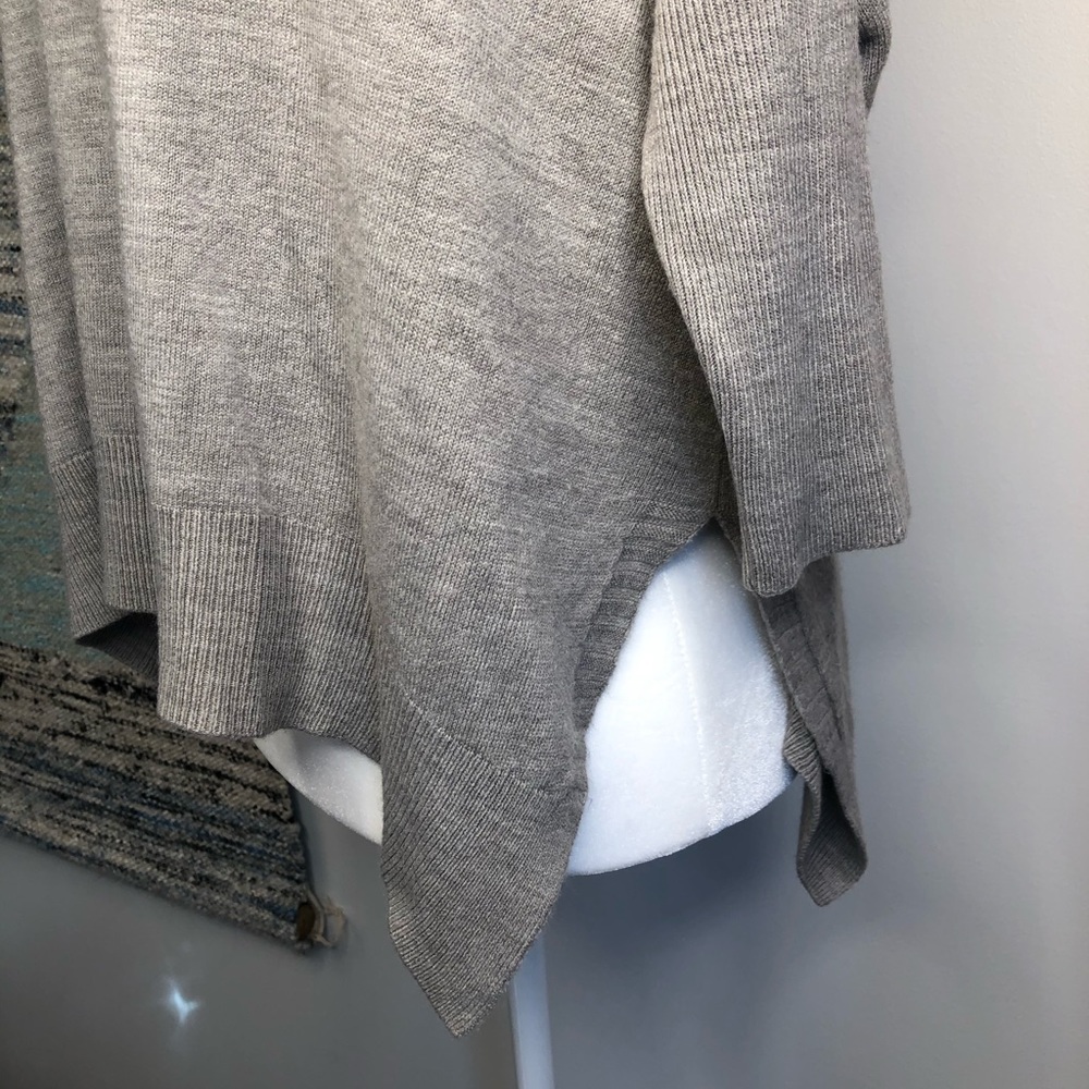 Sweet Romeo Sweater - Picture 3 of 4